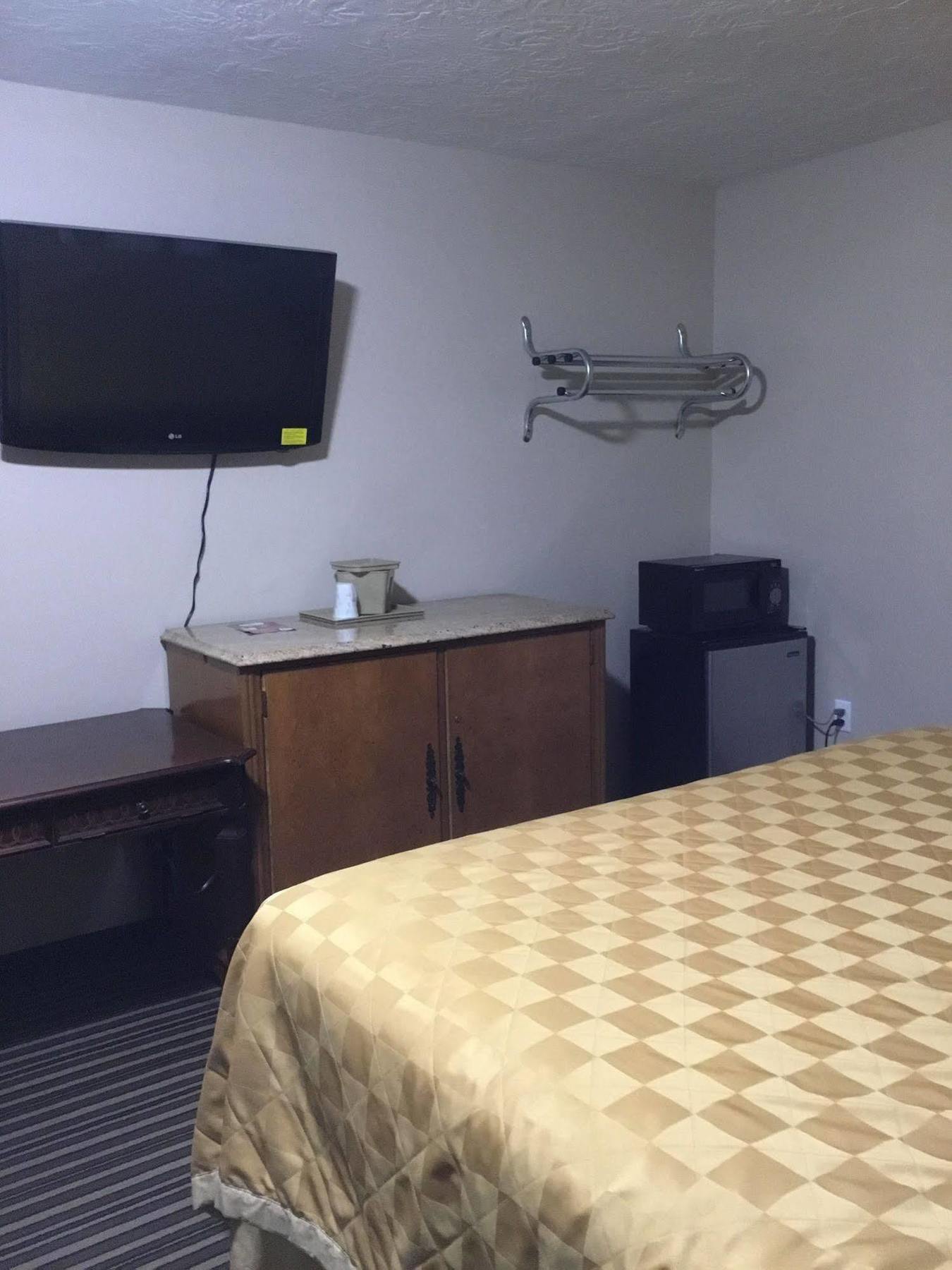 Executive Inn Snyder Экстерьер фото